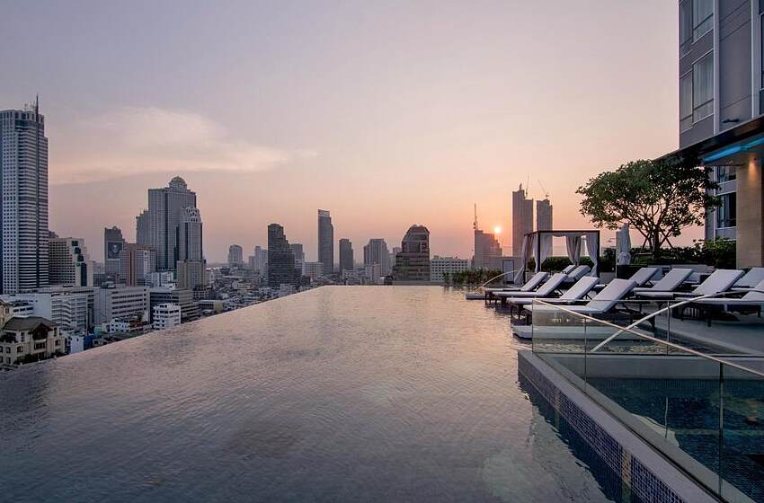 万豪曼谷新酒店 Bangkok Marriott Hotel The Surawongse 开业促销，享每晚 3000 积分奖励和免费早餐、500 泰铢消费券（2018/6/28 前）
