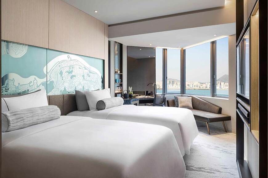 香港飯店推薦:香港維港凱悅尚萃飯店(Hyatt Centric Victoria Harbour),全海景房,無邊泳池 香港飯店推薦:香港維港凱悅尚萃飯店(Hyatt Centric Victoria Harbour),全海景房,無邊泳池