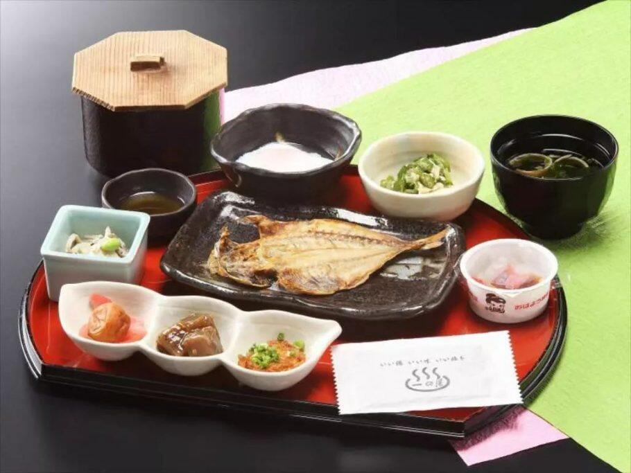 日本红叶(枫叶)季观赏攻略,及赏枫酒店推荐,解锁秋天的正确打开方式! 日本红叶(枫叶)季观赏攻略,及赏枫酒店推荐,解锁秋天的正确打开方式!
