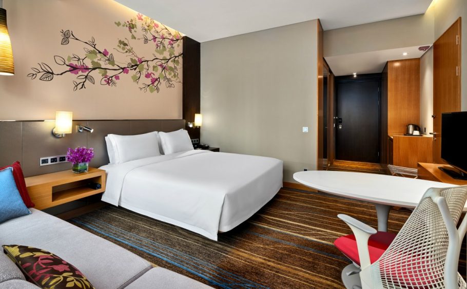 深圳寶安華盛希爾頓花園酒店，點數兌換預訂成本僅需 $50 美金（1 萬分）