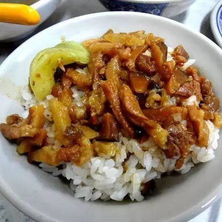 本地人最爱吃的台北美食地图,卤肉饭、虱目鱼汤、卤味、鸡排、绵绵冰、豆花、奶茶,三十斤警告 本地人最爱吃的台北美食地图,卤肉饭、虱目鱼汤、卤味、鸡排、绵绵冰、豆花、奶茶,三十斤警告