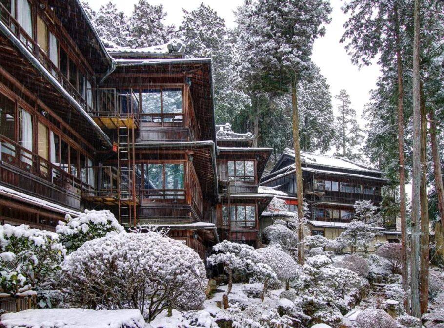 日本北陆泡温泉赏雪一泊二食到底有多爽?日本人不想让你知道的私藏泡汤秘境! 日本北陆泡温泉赏雪一泊二食到底有多爽?日本人不想让你知道的私藏泡汤秘境!