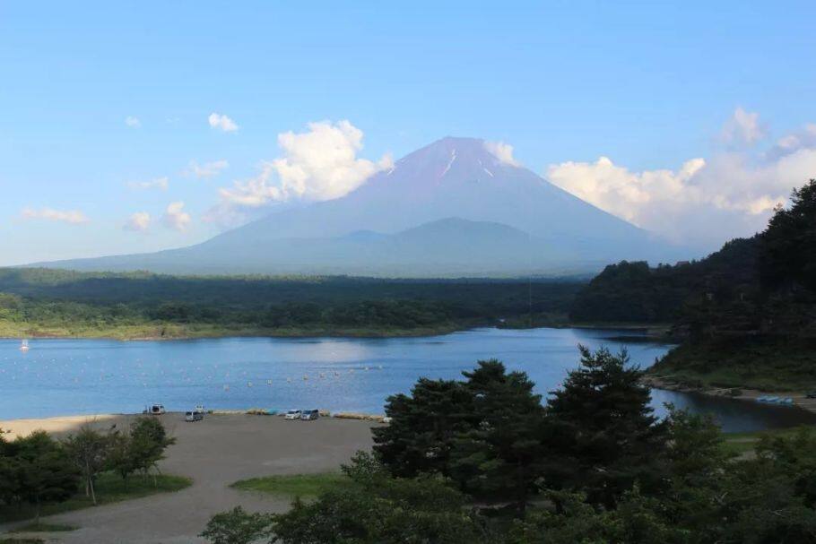9家富士山景一绝的温泉酒店推荐,边看富士山边泡温泉 9家富士山景一绝的温泉酒店推荐,边看富士山边泡温泉
