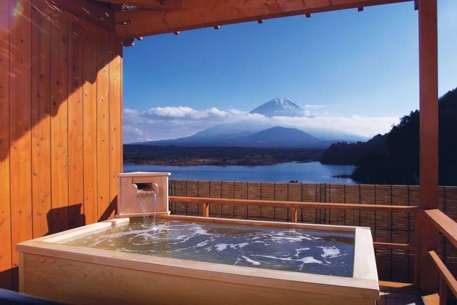 9家富士山景一绝的温泉酒店推荐,边看富士山边泡温泉 9家富士山景一绝的温泉酒店推荐,边看富士山边泡温泉