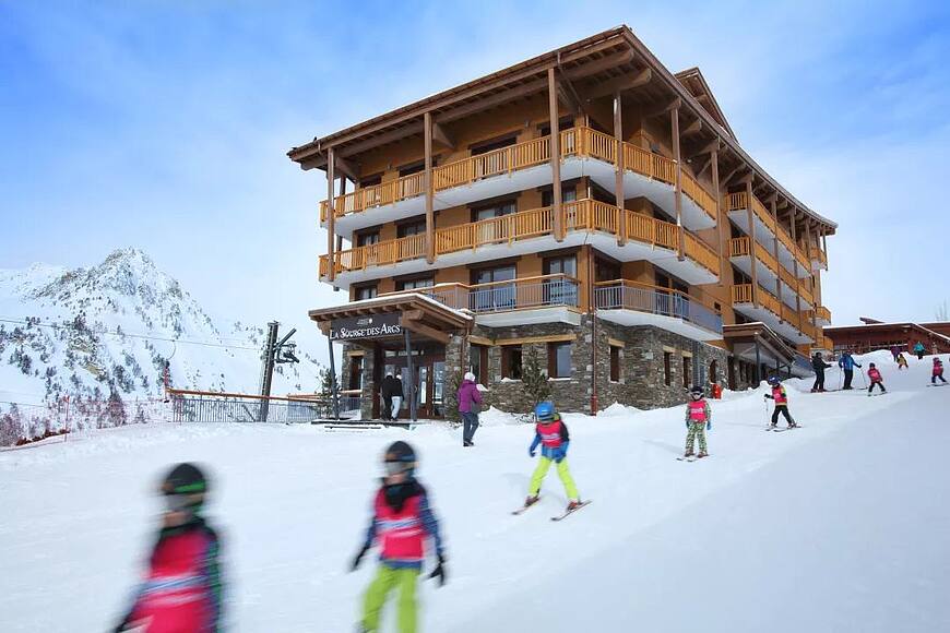 出國去哪裡滑雪好?全球滑雪度假村及酒店推介,玩得開心更住得開心! 出國去哪裡滑雪好?全球滑雪度假村及酒店推介,玩得開心更住得開心!